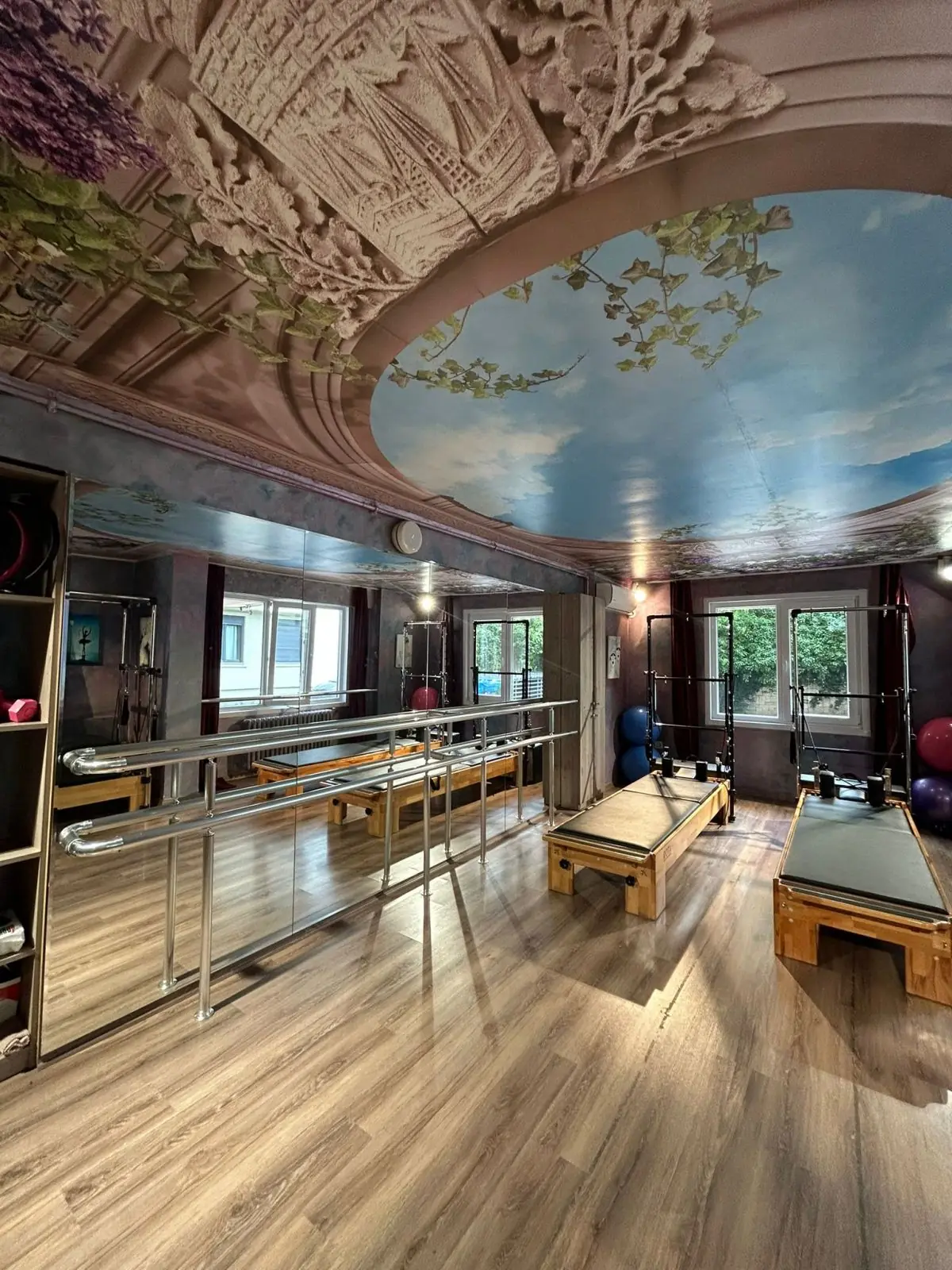 PİLATES DERSİNDEN çalışması - FD Sanat Merkezi Kadıköy