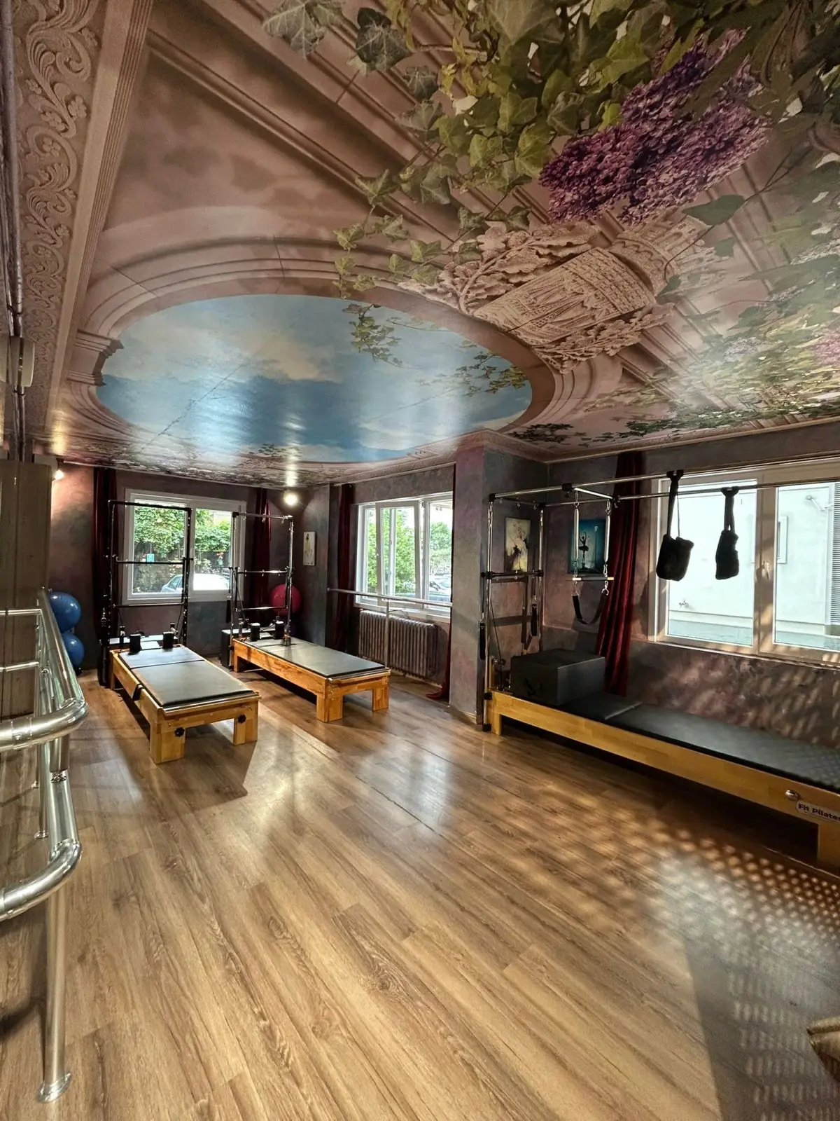 PİLATES DERSİNDEN çalışması - FD Sanat Merkezi Kadıköy